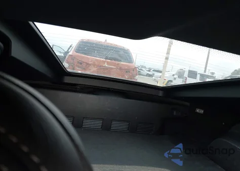 2019 Chevrolet Corvette Stingray z USA, uszkodzony, nr VIN 1G1YB2D7XK5122587